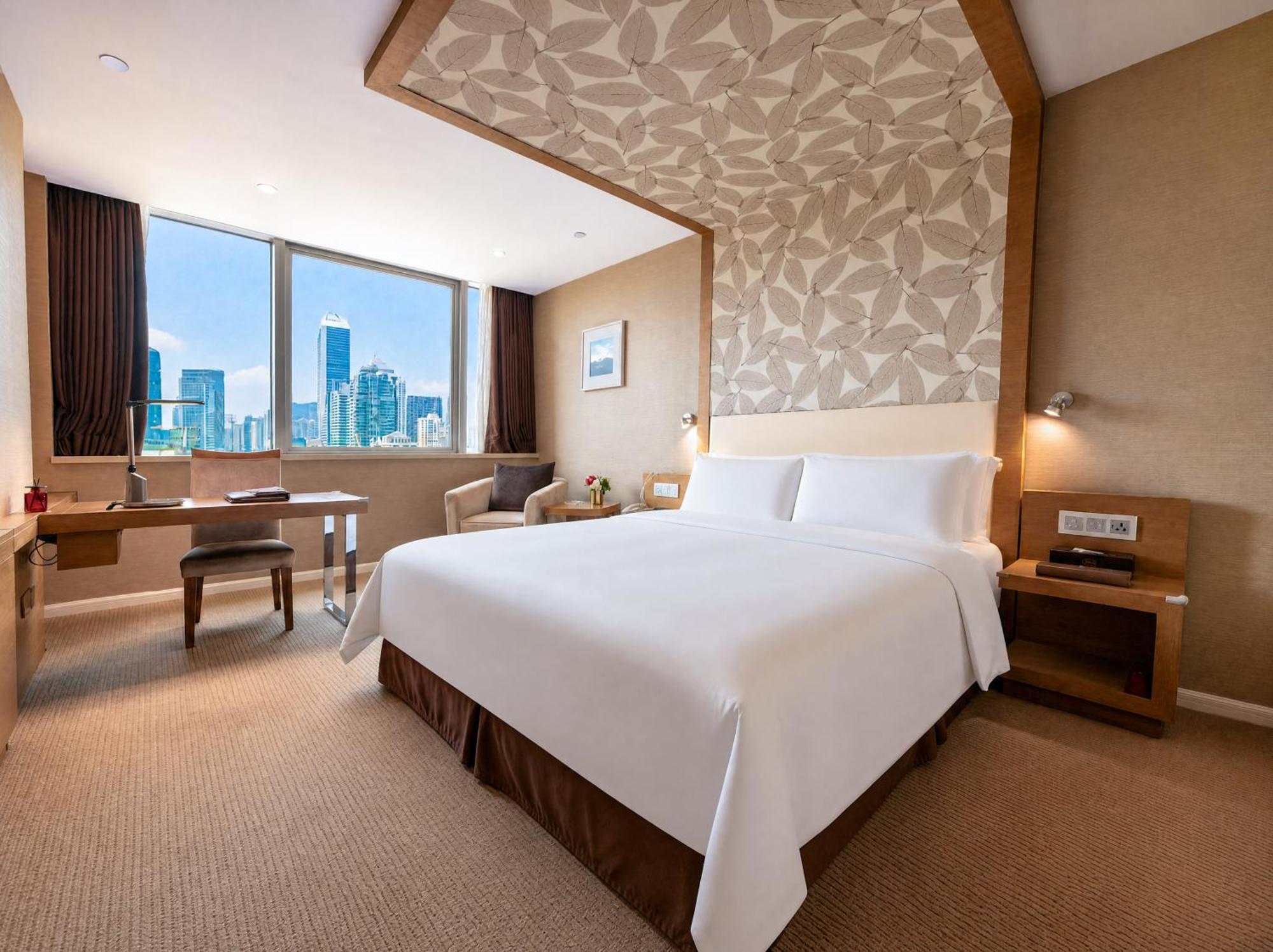 Executive Queen Room