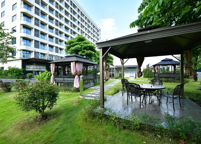 Hotels Close to Airport Rezen Select Guagnzhou Baiyun International Airport T2